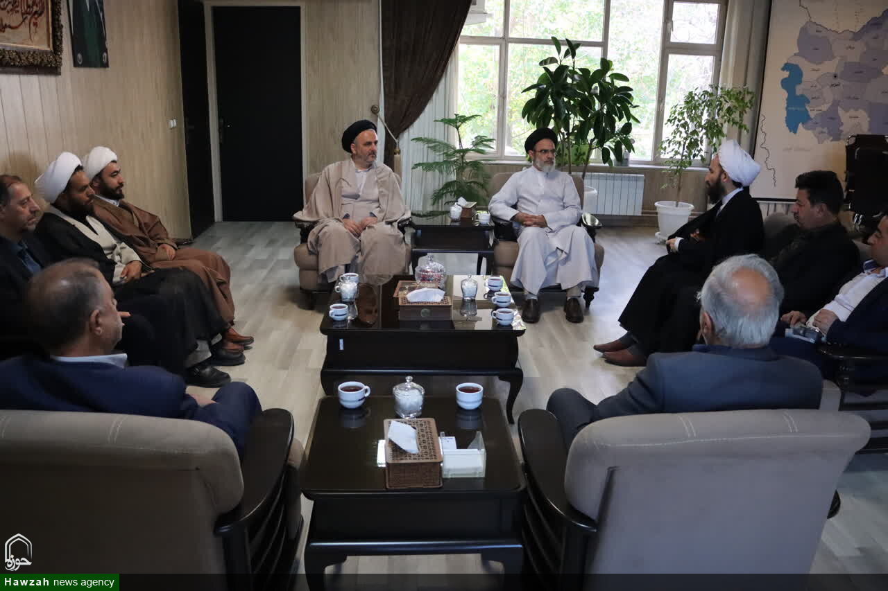 لزوم مستندسازی و ارائه الگو از مفاخر فرهنگی و دینی آذربایجان شرقی+ عکس