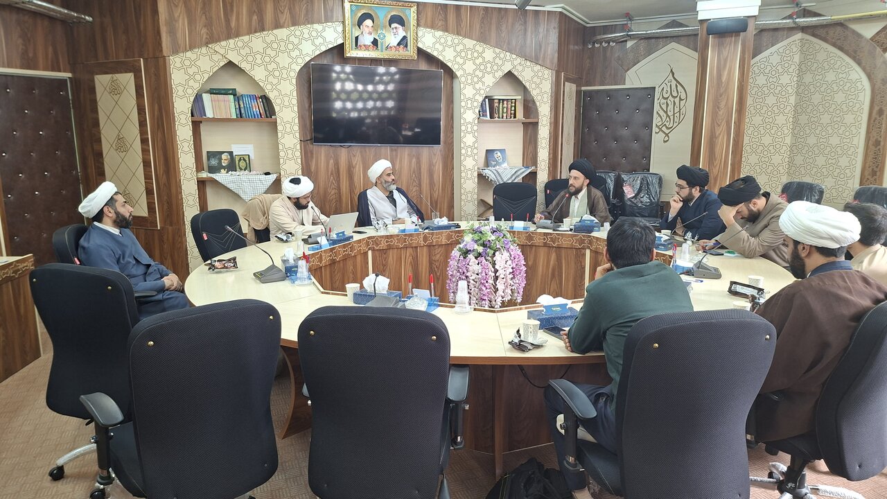 برگزاری جلسه دفاعیه آثار پژوهشی طرح شهید رئیسی در مدرسه علمیه معصومیه