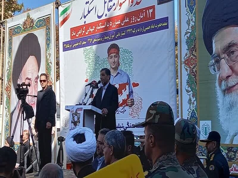 دشمن در جنگ تحمیلی ۱۲روزه به ایجاد آشوب در داخل کشور امیدوار بود