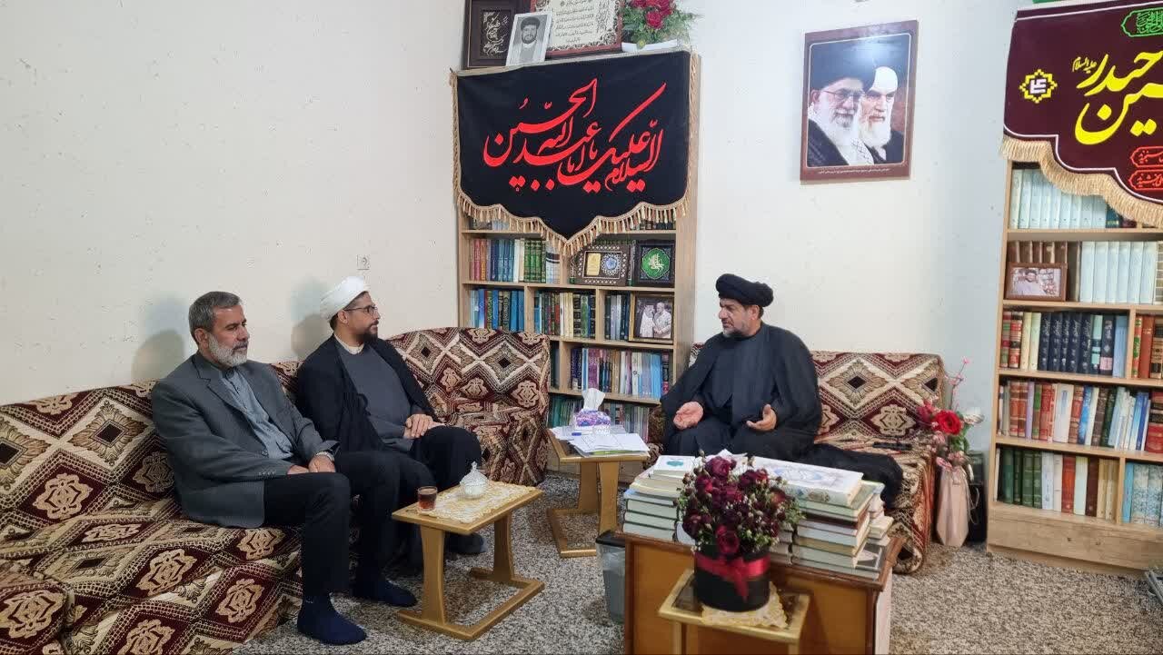 حضور فعال کارمندان در نماز جماعت، تأثیر عمیقی در نهادینه‌سازی این فریضه در محیط‌های اداری دارد