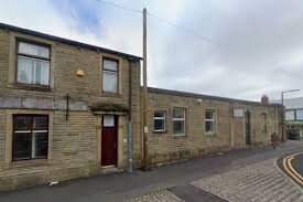 Burnley mosque in minaret bid to ''boost building's Islamic identity''