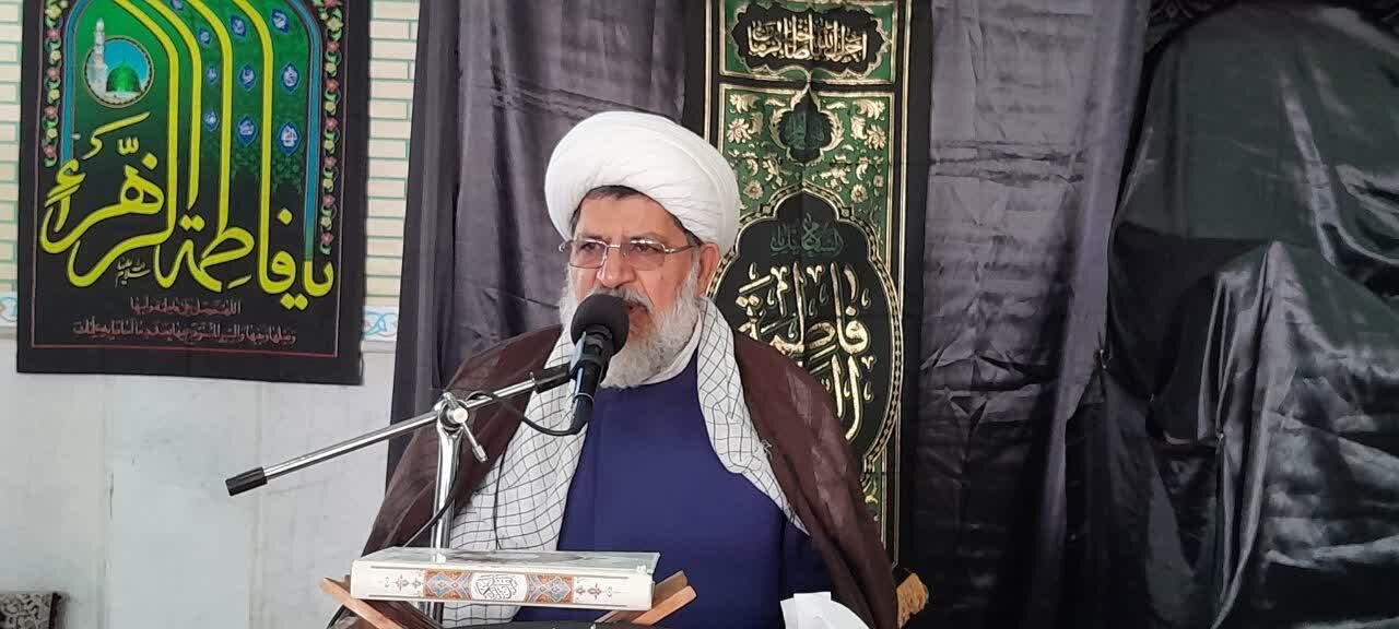 ۱۳ آبان ماه یادآور مقابله با استکبار و پایبندی مردم به آرمان‌ها است