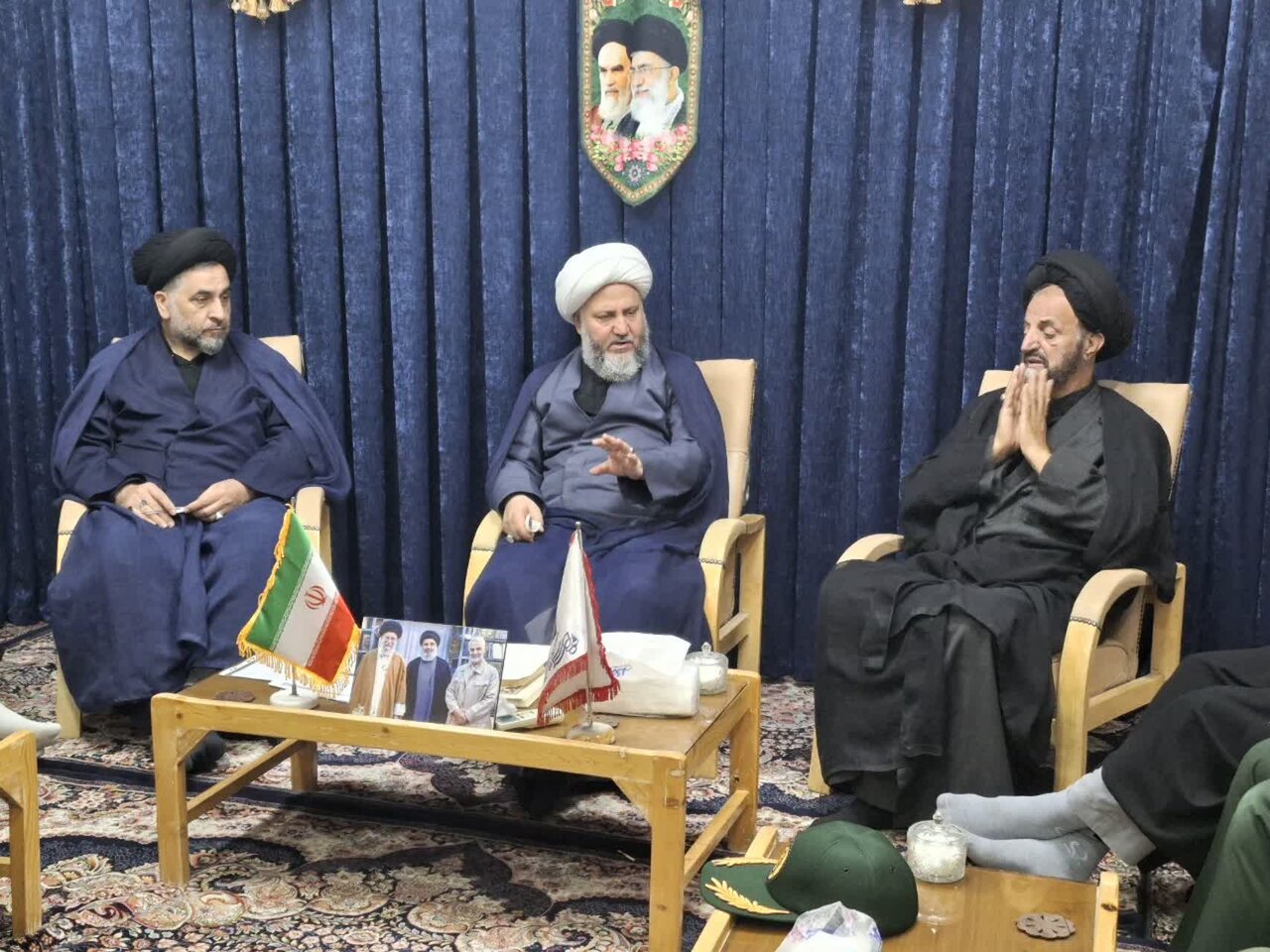 نخستین جلسه قرارگاه پشتیبانی  امور مساجد شهرستان آران وبیدگل برگزار شد