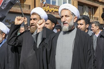 فیلم | حضور مردم استان قزوین در راهپیمایی ۱۳ آبان