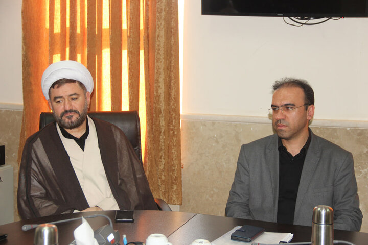 تصاویر / نشست مشترک مسئولین حوزه علمیه استان قزوین و نها دانشگاه آزاد اسلامی واحد قزوین