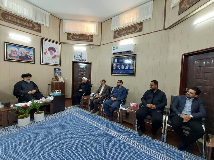 تصاویر/ دیدار مدیر کل بنیاد شهید استان یزد با امام جمعه شهرستان بافق