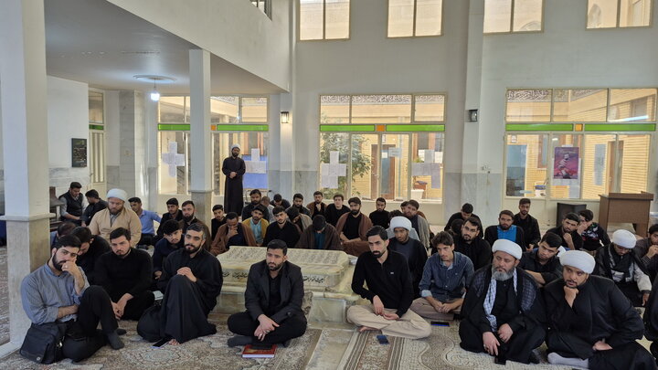 تصاویر/ نشست توجیهی و انگیزشی آزمون استعدادهای برتر حوزه در کاشان