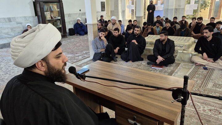 تصاویر/ نشست توجیهی و انگیزشی آزمون استعدادهای برتر حوزه در کاشان