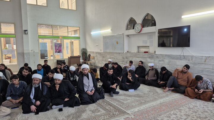 تصاویر/ نشست توجیهی و انگیزشی آزمون استعدادهای برتر حوزه در کاشان