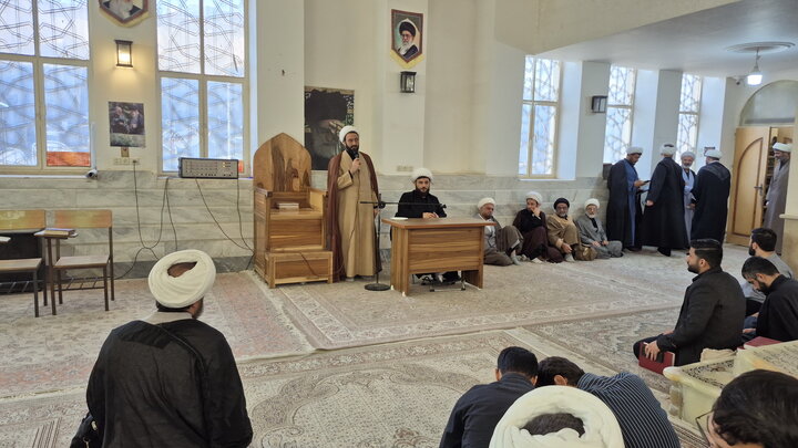 تصاویر/ نشست توجیهی و انگیزشی آزمون استعدادهای برتر حوزه در کاشان