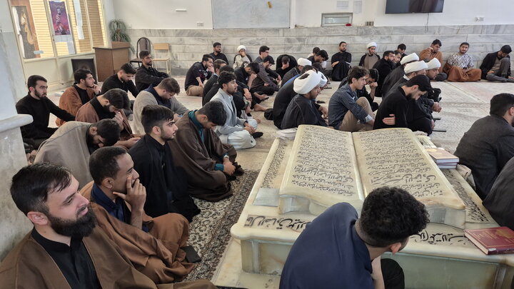 تصاویر/ نشست توجیهی و انگیزشی آزمون استعدادهای برتر حوزه در کاشان