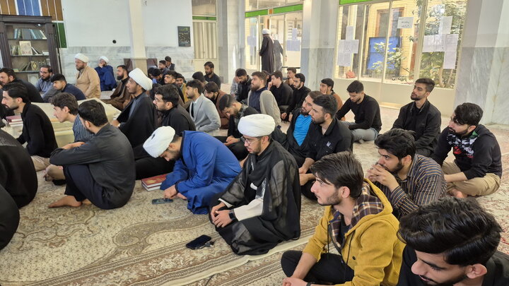 تصاویر/ نشست توجیهی و انگیزشی آزمون استعدادهای برتر حوزه در کاشان