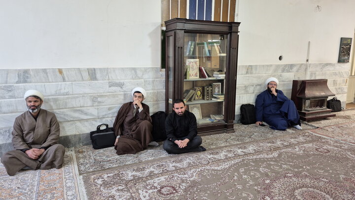 تصاویر/ نشست توجیهی و انگیزشی آزمون استعدادهای برتر حوزه در کاشان