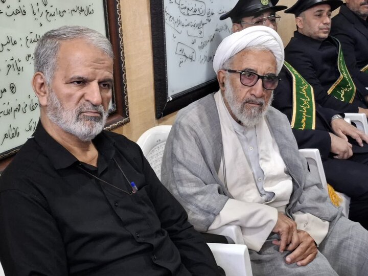 تصاویر/عزاداری سالروز شهادت حضرت فاطمه زهرا(س) ازطرف نماینده ولی فقیه درکاشان