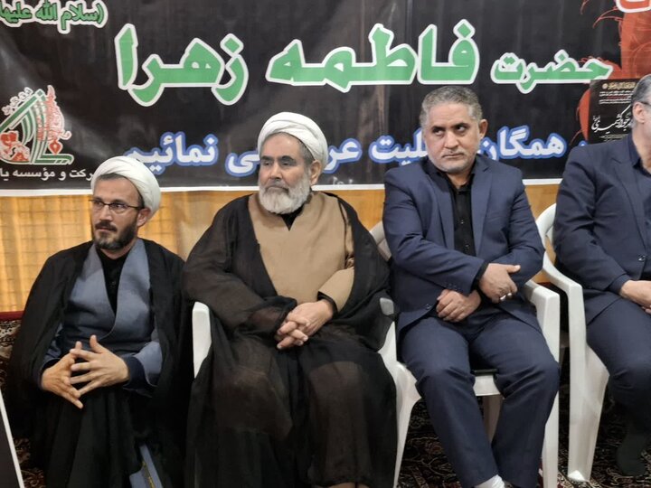 تصاویر/عزاداری سالروز شهادت حضرت فاطمه زهرا(س) ازطرف نماینده ولی فقیه درکاشان