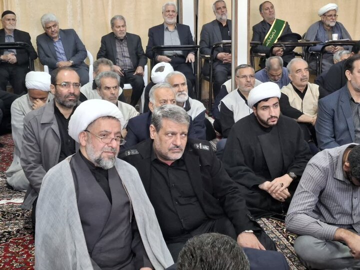 تصاویر/عزاداری سالروز شهادت حضرت فاطمه زهرا(س) ازطرف نماینده ولی فقیه درکاشان