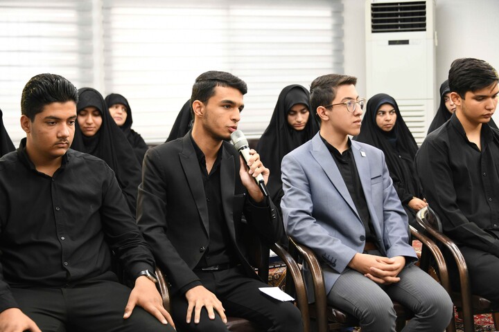 تصاویر| دیدار انجمن های اسلامی دانش آموزان با امام جمعه اصفهان