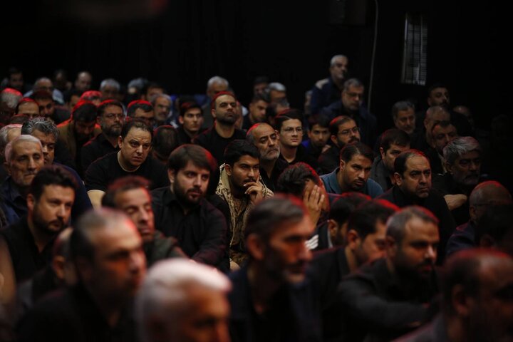 تصاویر/ مراسم سوگواری شهادت حضرت زهرا(س) در حسینیه آیت الله حقشناس