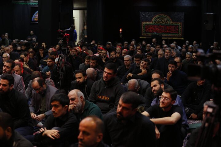 تصاویر/ مراسم سوگواری شهادت حضرت زهرا(س) در حسینیه آیت الله حقشناس