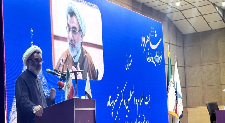 تصاویر/  همایش شهر معلمان دین و اخلاق در شاهرود با حضور دبیر شورای عالی انقلاب فرهنگی