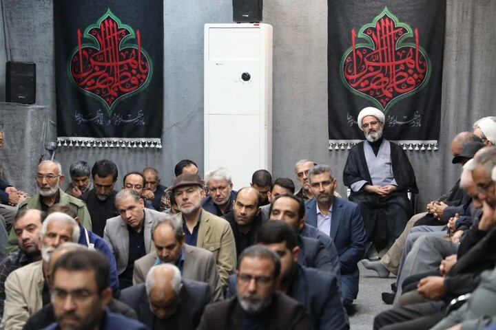 تصاویر/ برگزاری دومین روز مراسم عزای فاطمی در دفتر نماینده ولی‌فقیه در استان سمنان