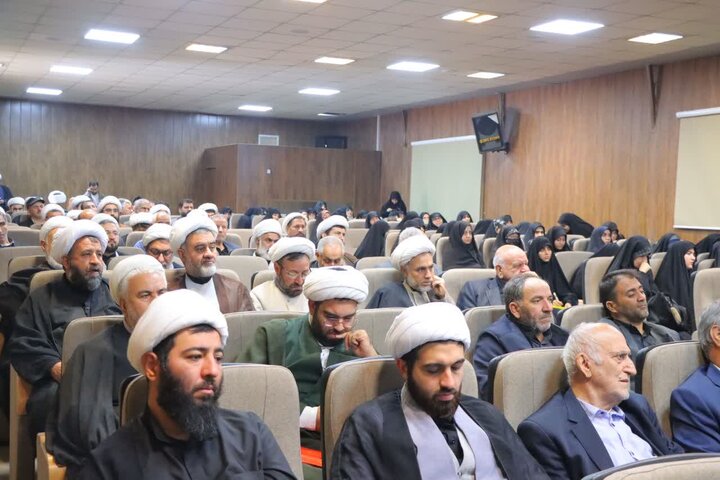تصاویر/ همایش و کارگاه آموزشی و مهارتی جوانی جمعیت و فرزندآوری در اسلامشهر