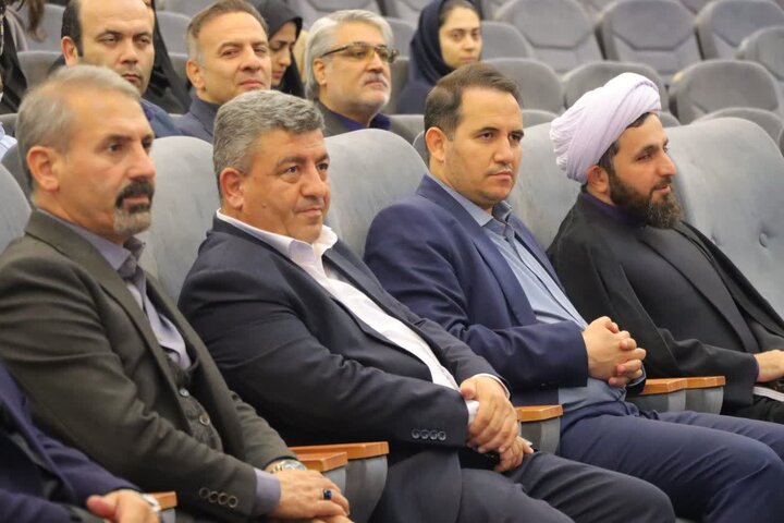 تصاویر/ همایش و کارگاه آموزشی و مهارتی جوانی جمعیت و فرزندآوری در اسلامشهر