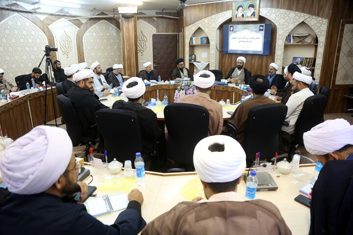 تصاویر/ همایش معاونان امور طلاب و دانش‌آموختگان استانی حوزه
