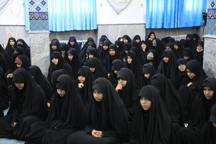 تصاویر|  درس اخلاق در مدرسه علمیه نرجس(س) بیرجند