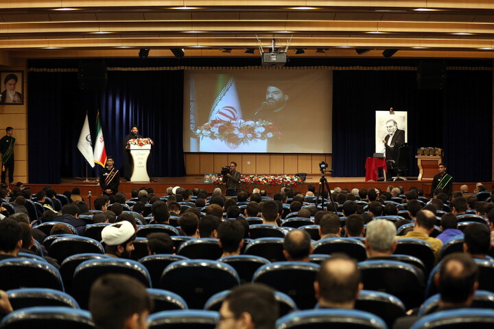 تصاویر/ آیین کنگره شهدای ماندگار استان قم