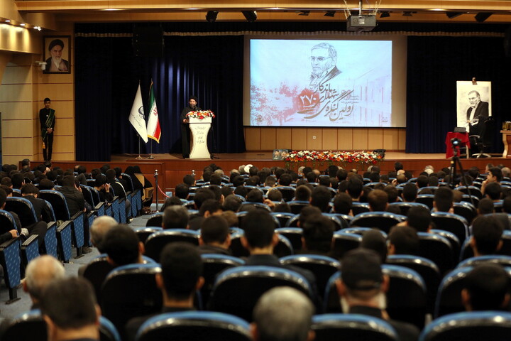 تصاویر/ آیین کنگره شهدای ماندگار استان قم