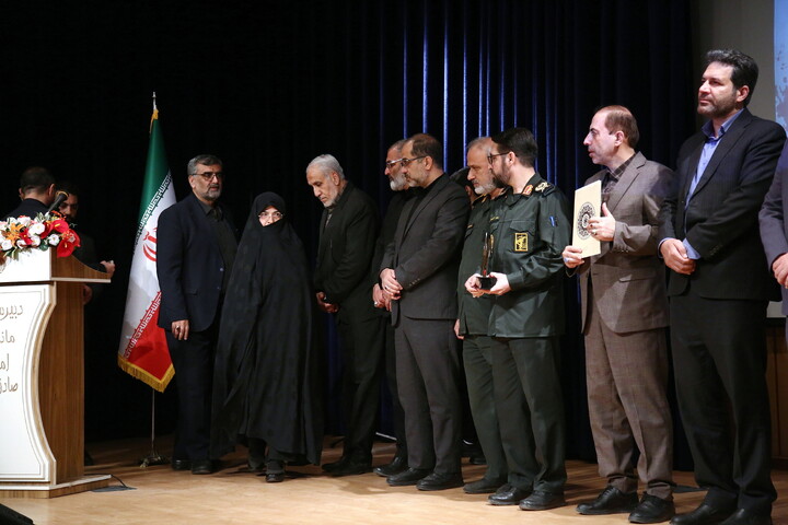 تصاویر/ آیین کنگره شهدای ماندگار استان قم