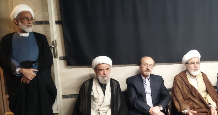 تصاویر/ مراسم سوگواری شهادت حضرت فاطمه(س) در حسینیه آیت الله جعفری اراکی(ره)