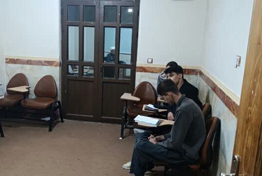 تصاویر/ برگزاری کانون های علمی در مدرسه علمیه امام صادق (ع) قروه