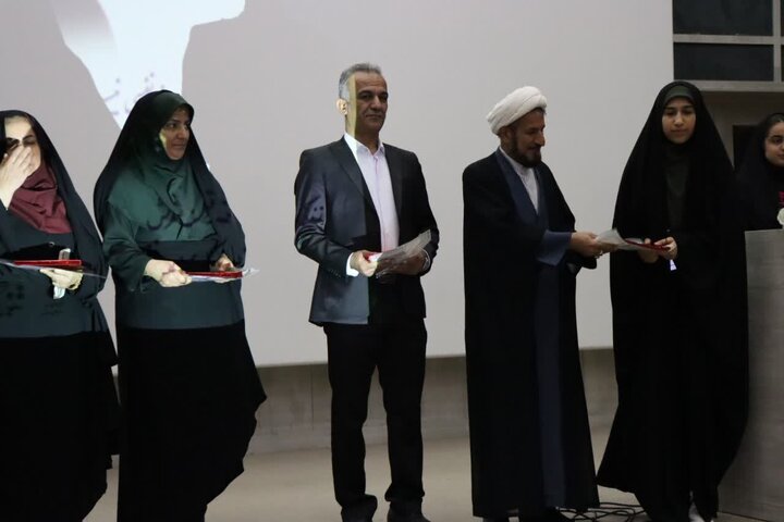 تصاویر/ بزرگداشت پروین اعتصامی در عالیشهر