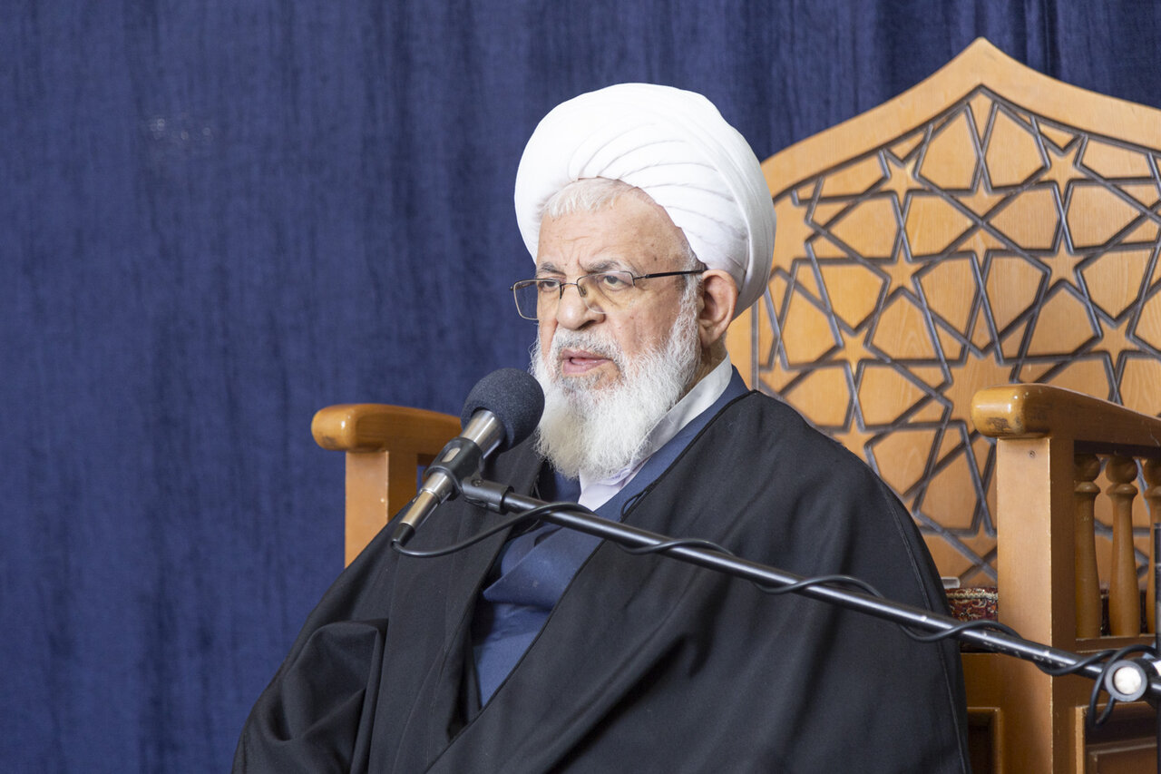 طلبگی مسئولیتی الهی برای هدایت جامعه است