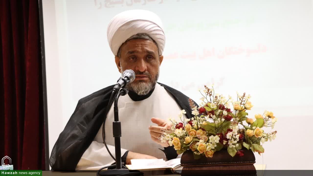 غفلت، آرامش انسان را تهدید می‌کند