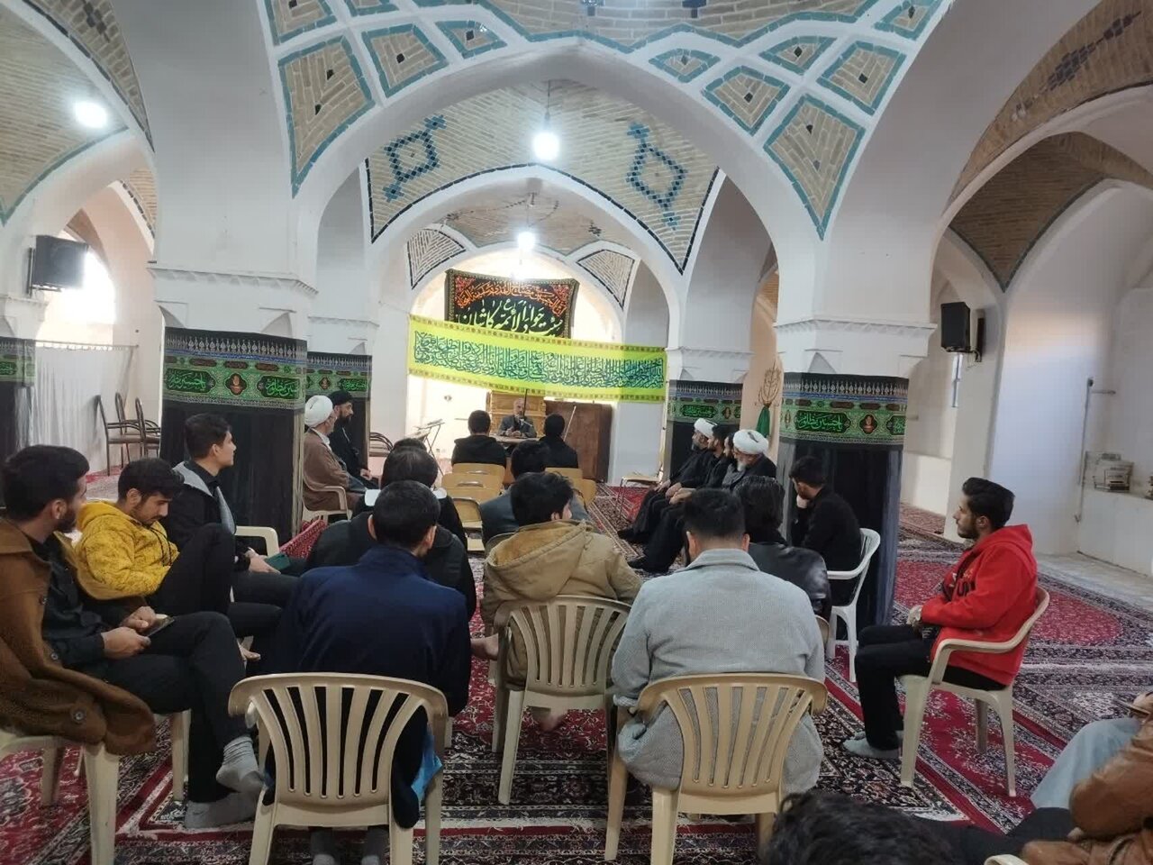 نشست بصیرت‌افزایی طلاب مدرسه علمیه آیت‌الله مدنی کاشانی(ره) برگزار شد