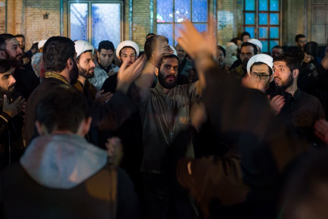 تصاویر/ مراسم عزاداری در هیئت حداث‌الحسین