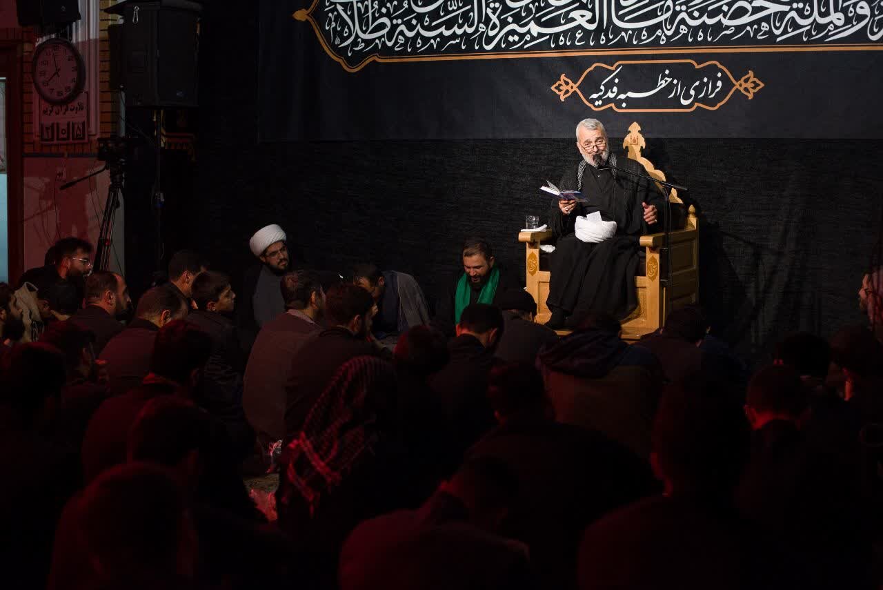 تصاویر/ مراسم عزاداری در هیئت حداث‌الحسین