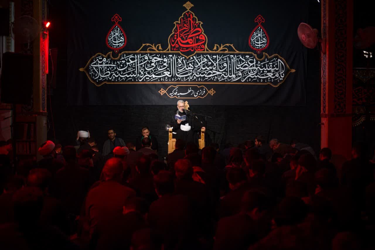 تصاویر/ مراسم عزاداری در هیئت حداث‌الحسین