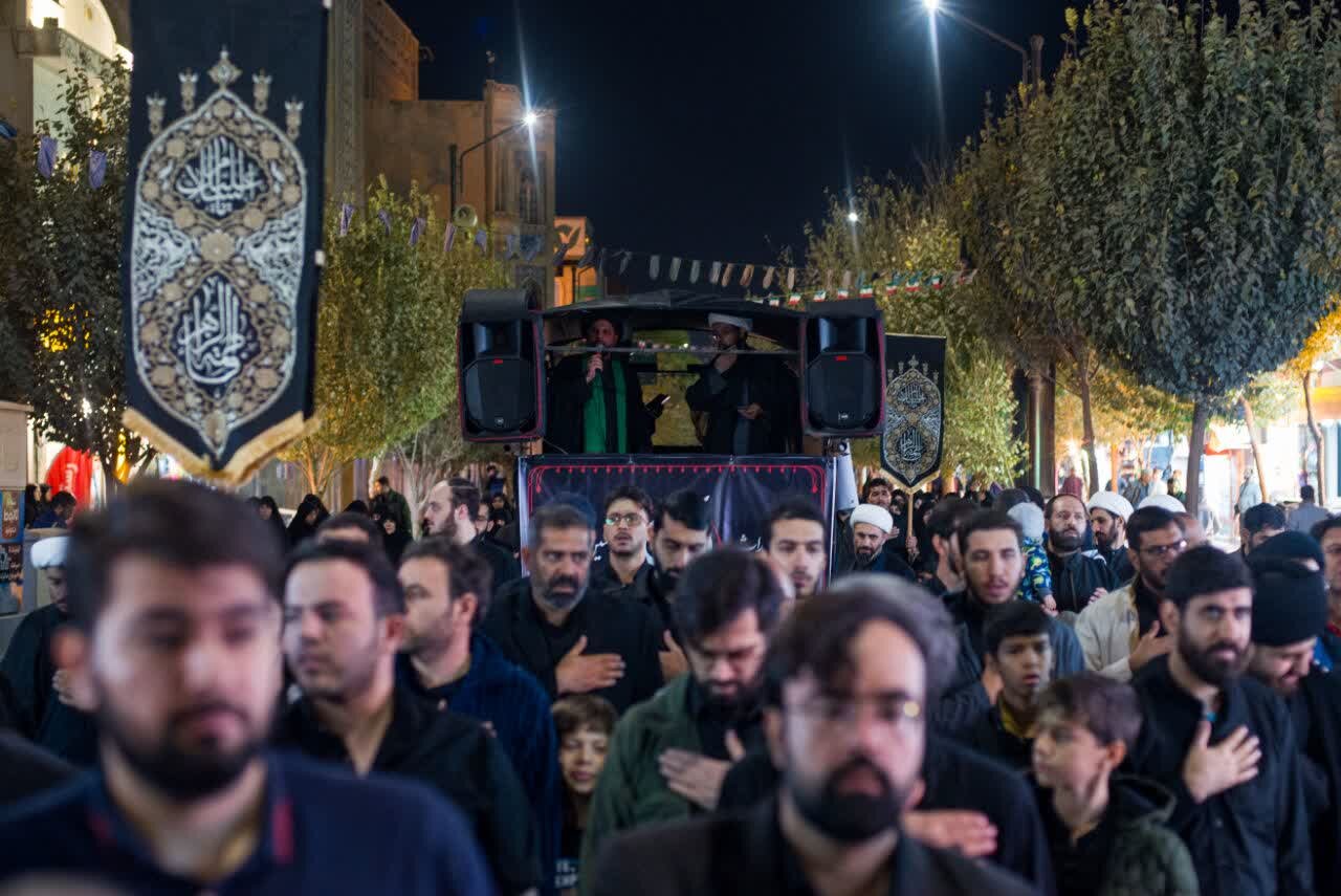 تصاویر/ مراسم عزاداری در هیئت حداث‌الحسین