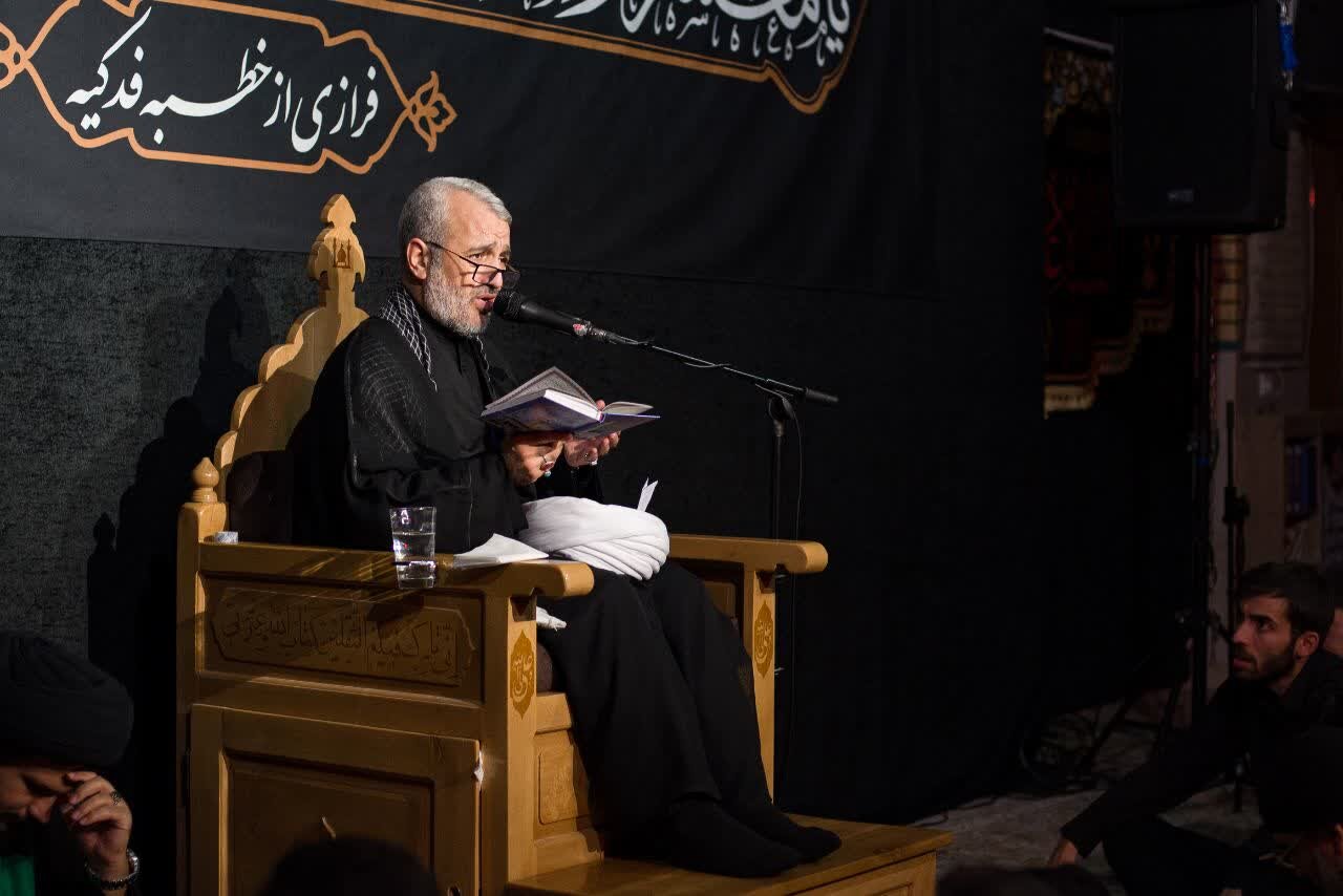 تصاویر/ مراسم عزاداری در هیئت حداث‌الحسین