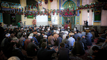 تصاویر/ مراسم عزاداری ایام فاطمیه در مسجد مدرسه علمیه آیت‌الله آخوند همدانی