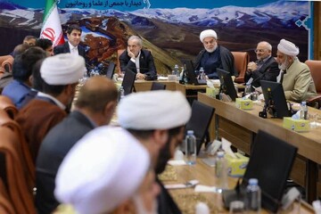 تصاویر/ دیدار رئیس جمهور با علما و روحانیون استان کردستان