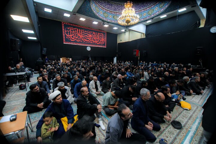 تصاویر/ سومین شب از مراسم سوگواری ایام فاطمیه مسجد جنرال ارومیه