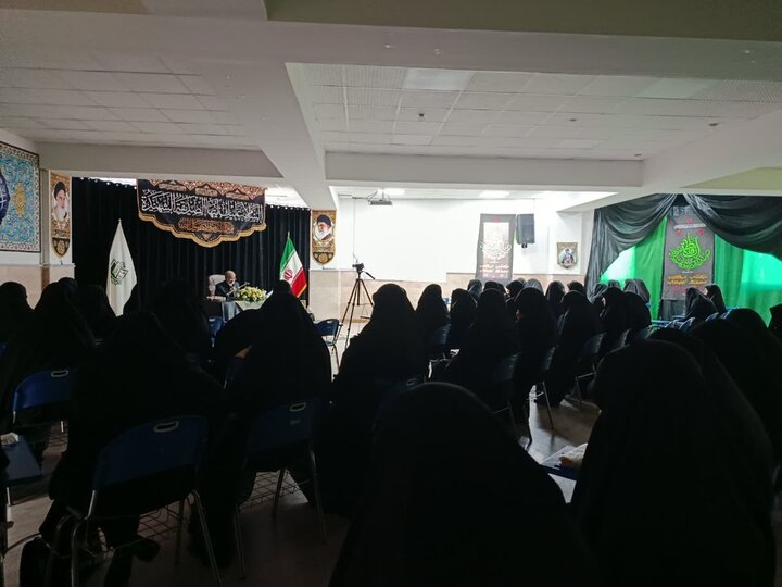 تصاویر/ مراسم عزاداری ایام فاطمیه در مدرسه علمیه الزهرا (س) ارومیه