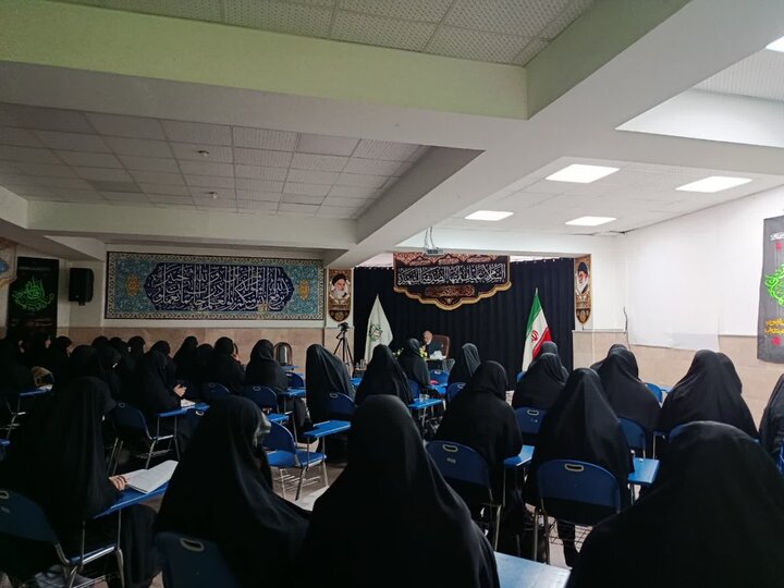 تصاویر/ مراسم عزاداری ایام فاطمیه در مدرسه علمیه الزهرا (س) ارومیه