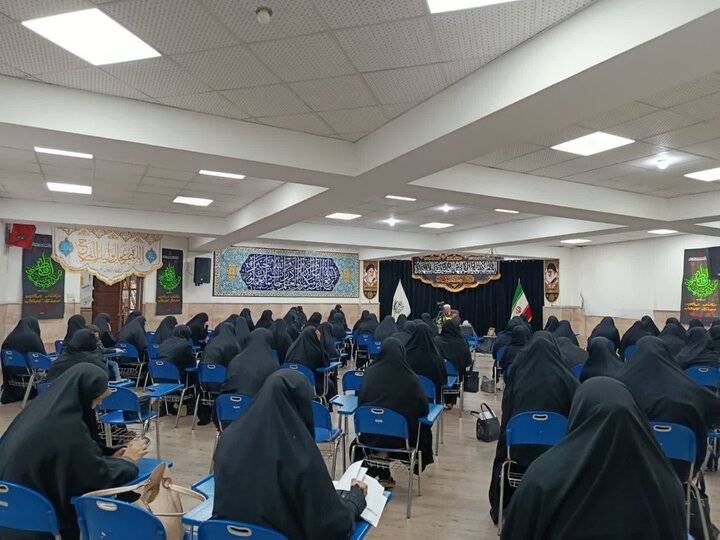 تصاویر/ مراسم عزاداری ایام فاطمیه در مدرسه علمیه الزهرا (س) ارومیه