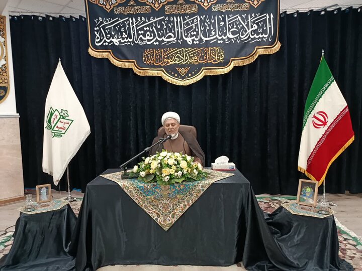 تصاویر/ مراسم عزاداری ایام فاطمیه در مدرسه علمیه الزهرا (س) ارومیه